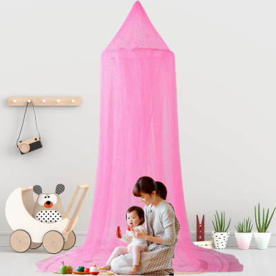 ciel de lit bébé petit univers